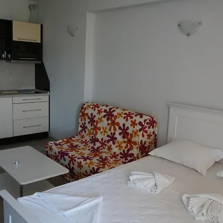 Privately Owned Bora Bora Apartment Nesebar